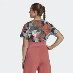 ADIDAS Allover Print Cropped T-shirt -Adidas Winkel allover print cropped t shirt 2
