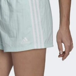 ADIDAS Essentials 3-Stripes Woven Short (Loose Fit) -Adidas Winkel essentials 3 stripes woven short loose fit 4