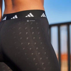 ADIDAS Legging Voor Cardiofitness Dames Brand Love Zwart -Adidas Winkel legging voor cardiofitness dames brand love zwart 5