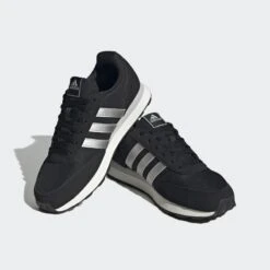 ADIDAS Run 60s 3.0 Lifestyle Hardloopschoenen -Adidas Winkel run 60s 30 lifestyle hardloopschoenen 4