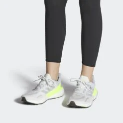 ADIDAS Solarboost 5 Schoenen -Adidas Winkel solarboost 5 schoenen 2