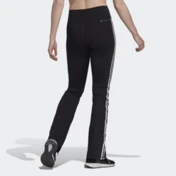 ADIDAS Training Essentials Flared Legging 12 ADIDAS Training Essentials Flared Legging -Adidas Winkel training essentials flared legging 3